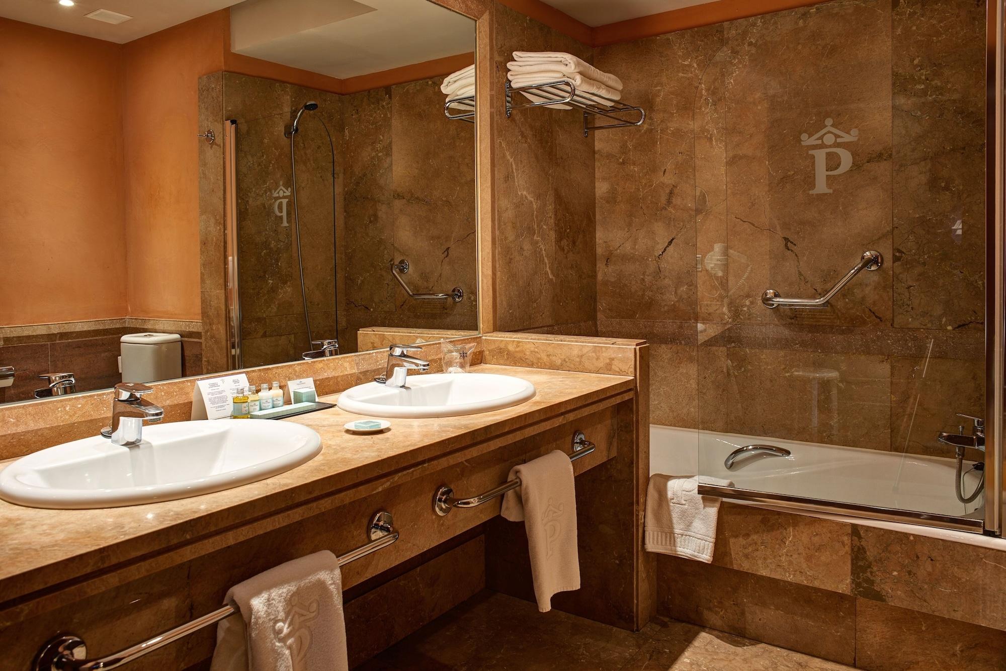 ปาราดอร์ เด กาลาออรา Hotel การาโอร์รา ภายนอก รูปภาพ