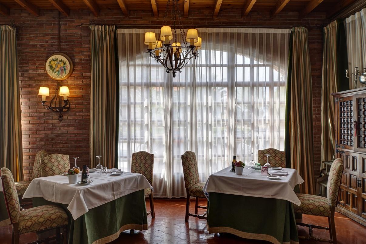 ปาราดอร์ เด กาลาออรา Hotel การาโอร์รา ภายนอก รูปภาพ