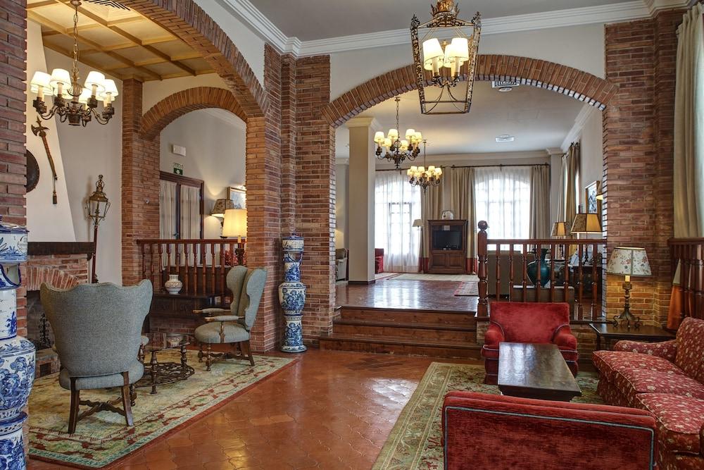 ปาราดอร์ เด กาลาออรา Hotel การาโอร์รา ภายนอก รูปภาพ