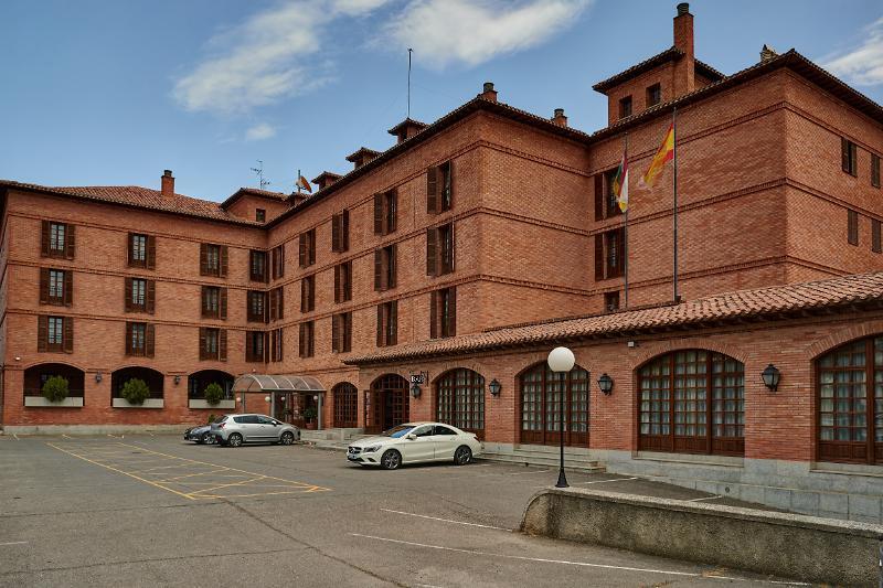 ปาราดอร์ เด กาลาออรา Hotel การาโอร์รา ภายนอก รูปภาพ